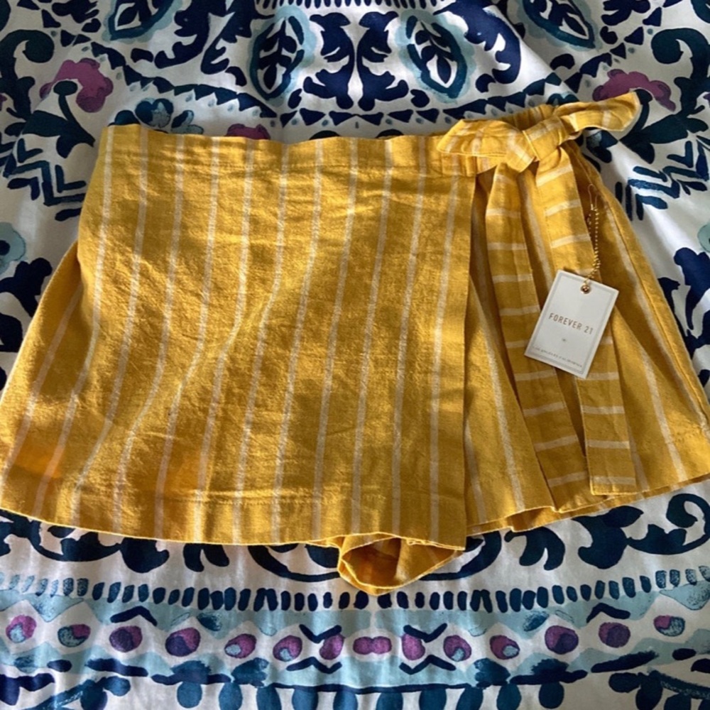 Forever 21 Skort